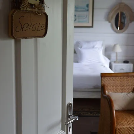 La Grange Des Marettes Cléres