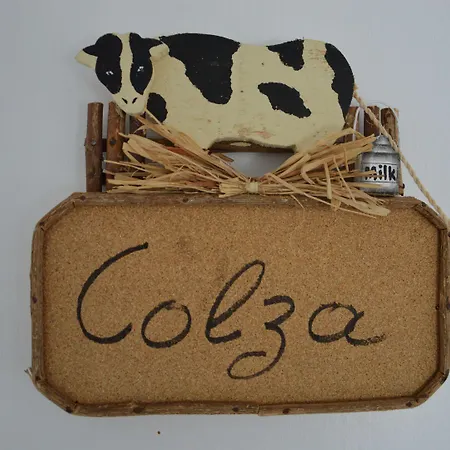 La Grange Des Marettes Bed and breakfast