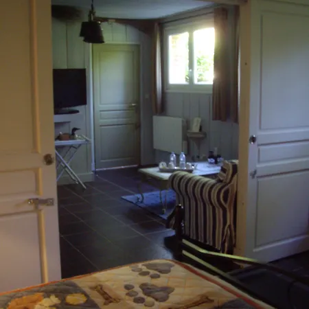 فندق مبيت وإفطار La Grange Des Marettes 4*