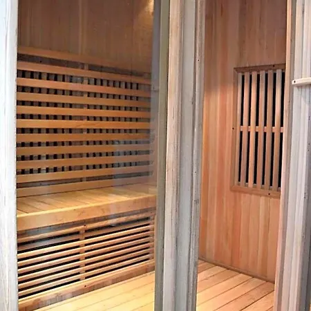 La Grange Des Marettes فندق مبيت وإفطار 4*