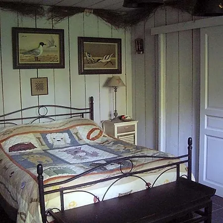 La Grange Des Marettes Oda ve Kahvaltı 4*