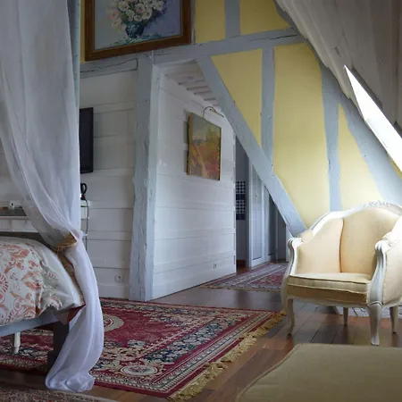 فندق مبيت وإفطار La Grange Des Marettes 4*